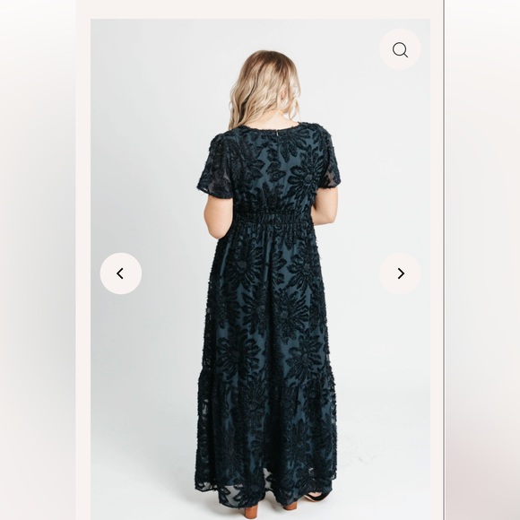 Navy Maxi Texture Dress XL - Picture 2 of 8